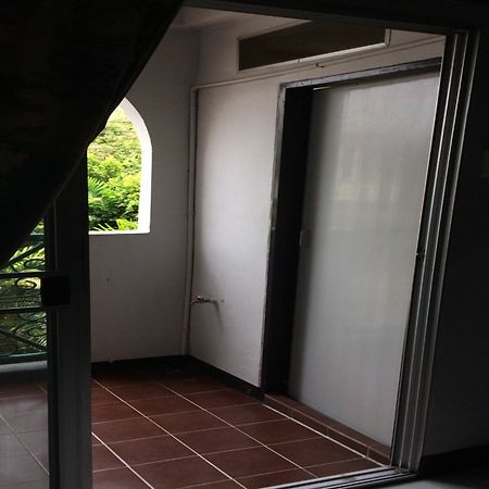 Baan Khun Mae Apartment Bangkok Zewnętrze zdjęcie