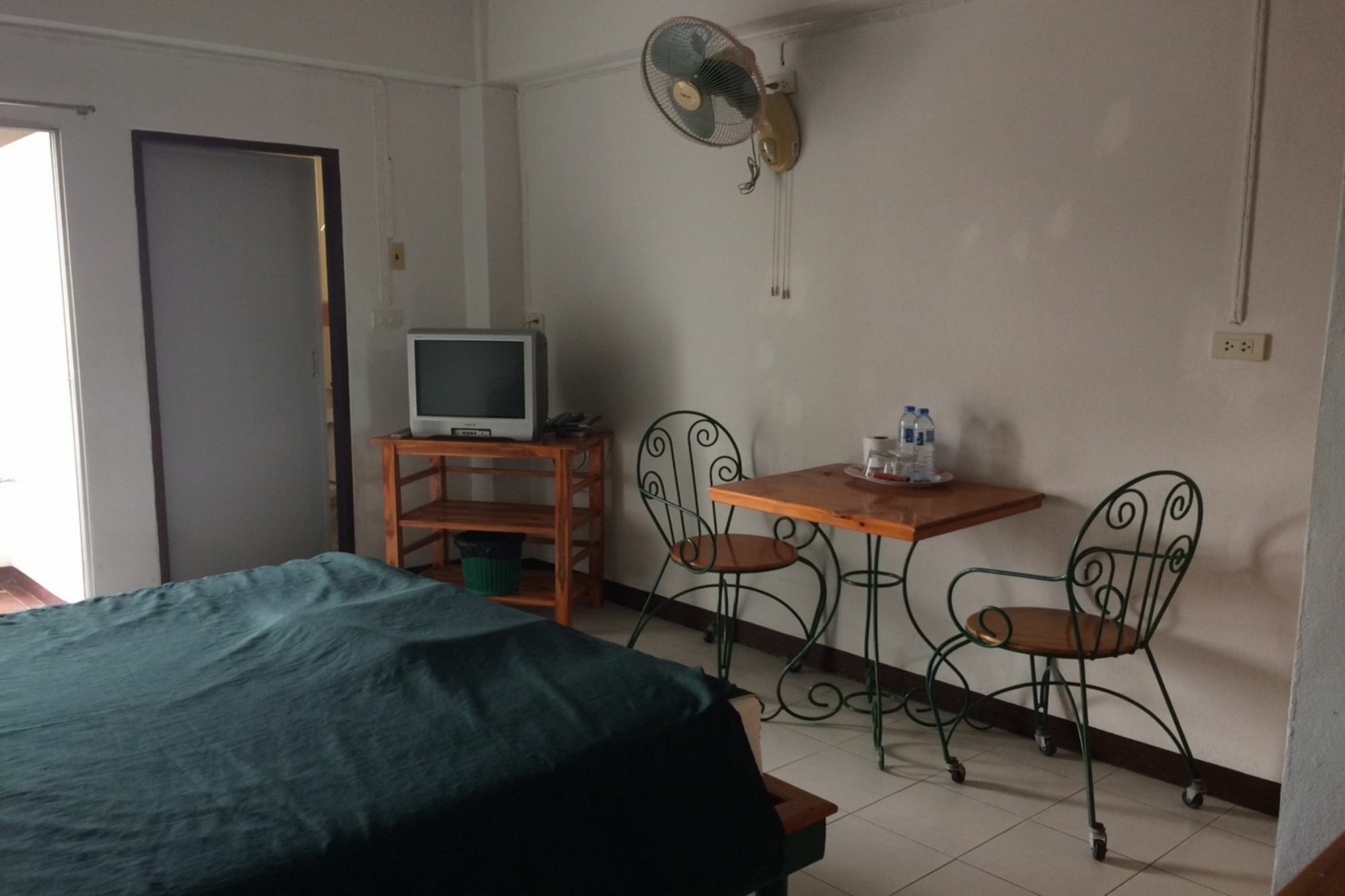 Baan Khun Mae Apartment Bangkok Zewnętrze zdjęcie